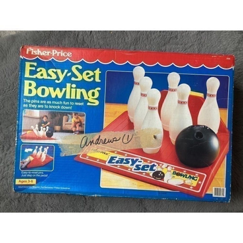 Rare Vintage 1990’s Fisher-Price Easy-set bowling game with original box